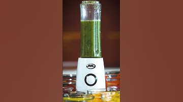 Smoothie on the go! 🥤🏃‍♀️ JML Power Blender instantly blends smoothies and shakes 🤩