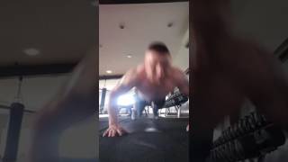 Amputee doing back clap press ups with my new #rushfoot Content