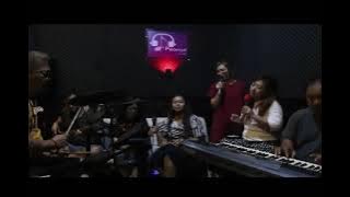 OJO DIBANDINGKE - Dpeanutandfriends (Official Music Video)