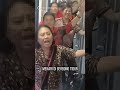 Ibu-Ibu Nari di Gerbong Kereta, Ganggu Penumpang Lain #shorts