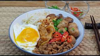 Dried Kuey Teow with Minced Pork | Bak Chor Mee