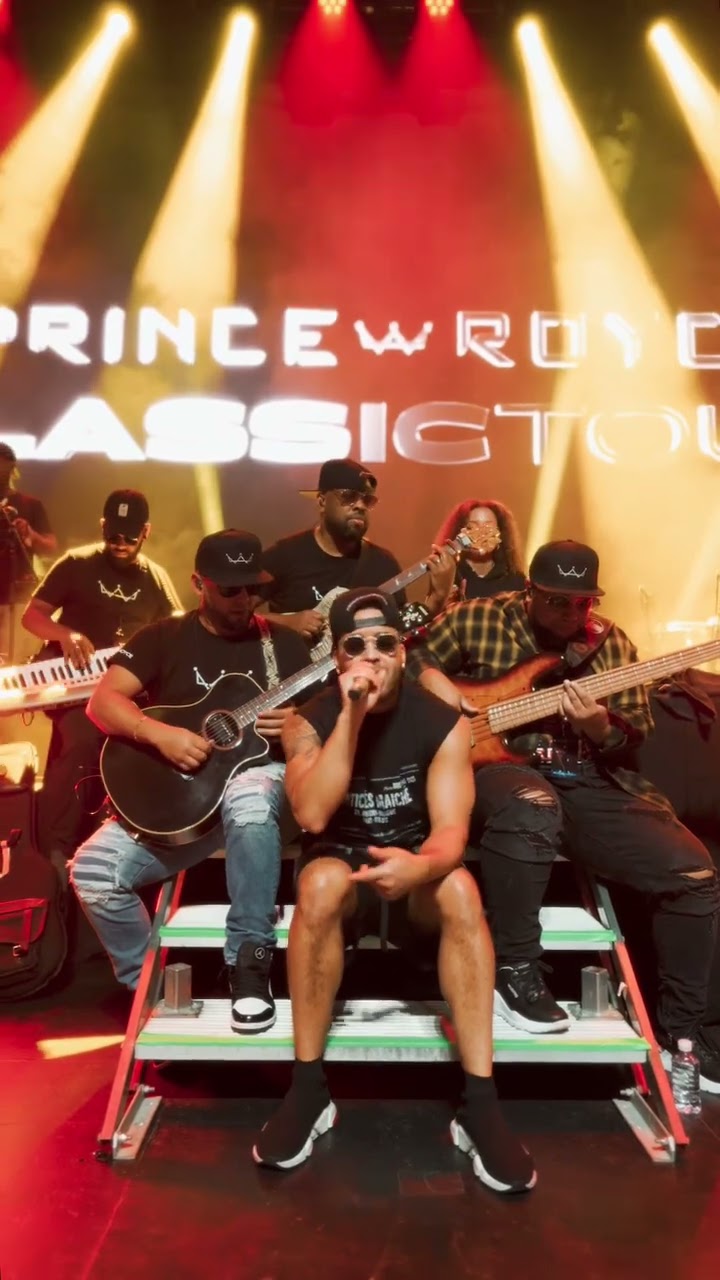 Kickin’ it with the band #SiTePreguntan… ❤️‍?