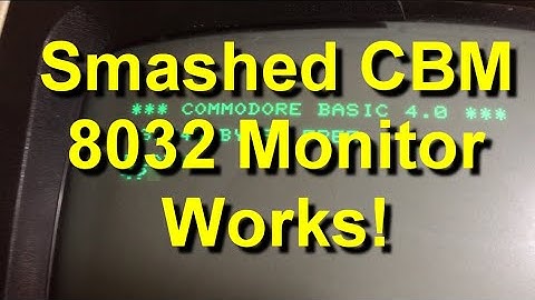 Commodore PET CBM 8032 - A Look Inside! - How To Do The Monitor Test Using 2 Machines - Episode 1425