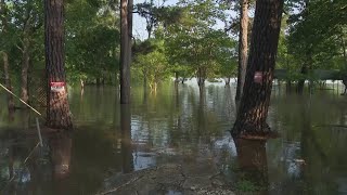 Texas flooding: Kingwoodarea residents spend day assessing flooddamaged homes