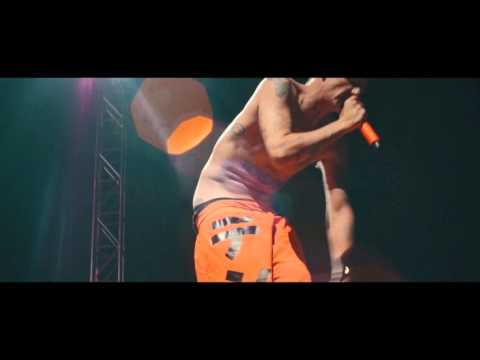 Die Antwoord - Wat Kyk Jy (Live at Beach Goth IV 2015)