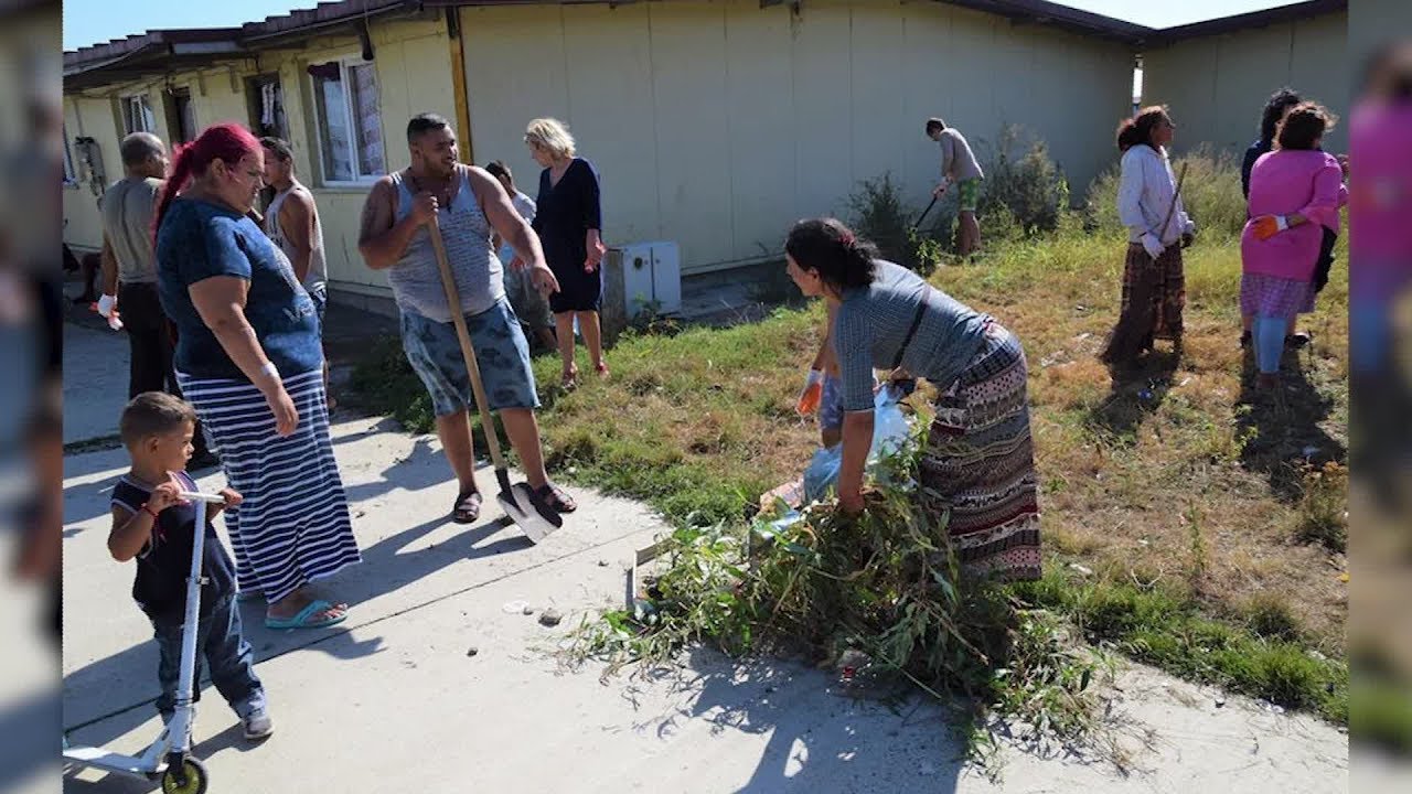 Viața romilor din Piatra Neamț s-a schimbat cu ajutorul lui Dumnezeu