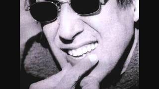 Video thumbnail of "Adriano Celentano - Sarai Uno Straccio"