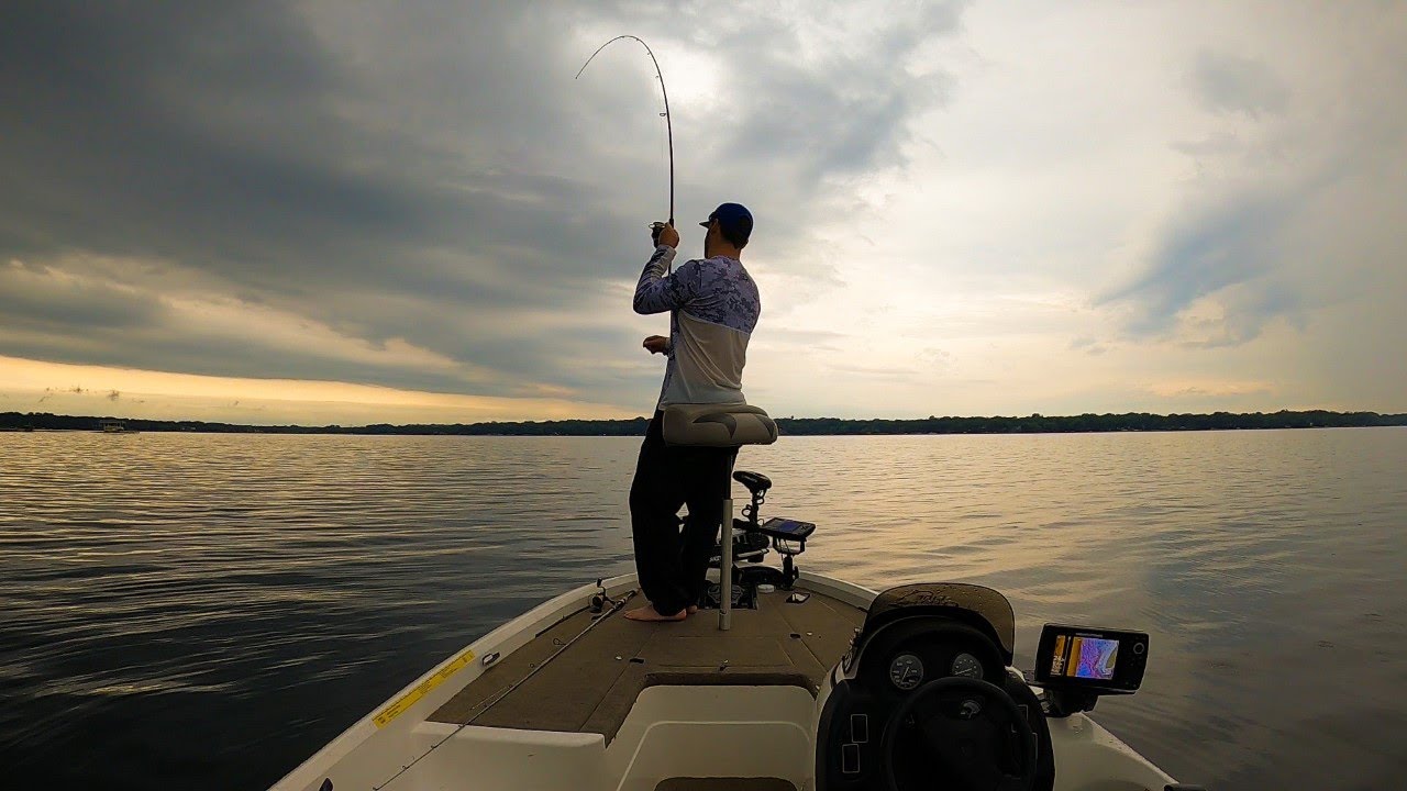 Bass Tournament on Highly Pressured Lake | MN Bass Fishing Tourney #3 2022