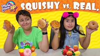 Maria Clara e JP fazem o desafio comida real vs Squishy  REAL FOOD VS SQUISHY CHALLENGE