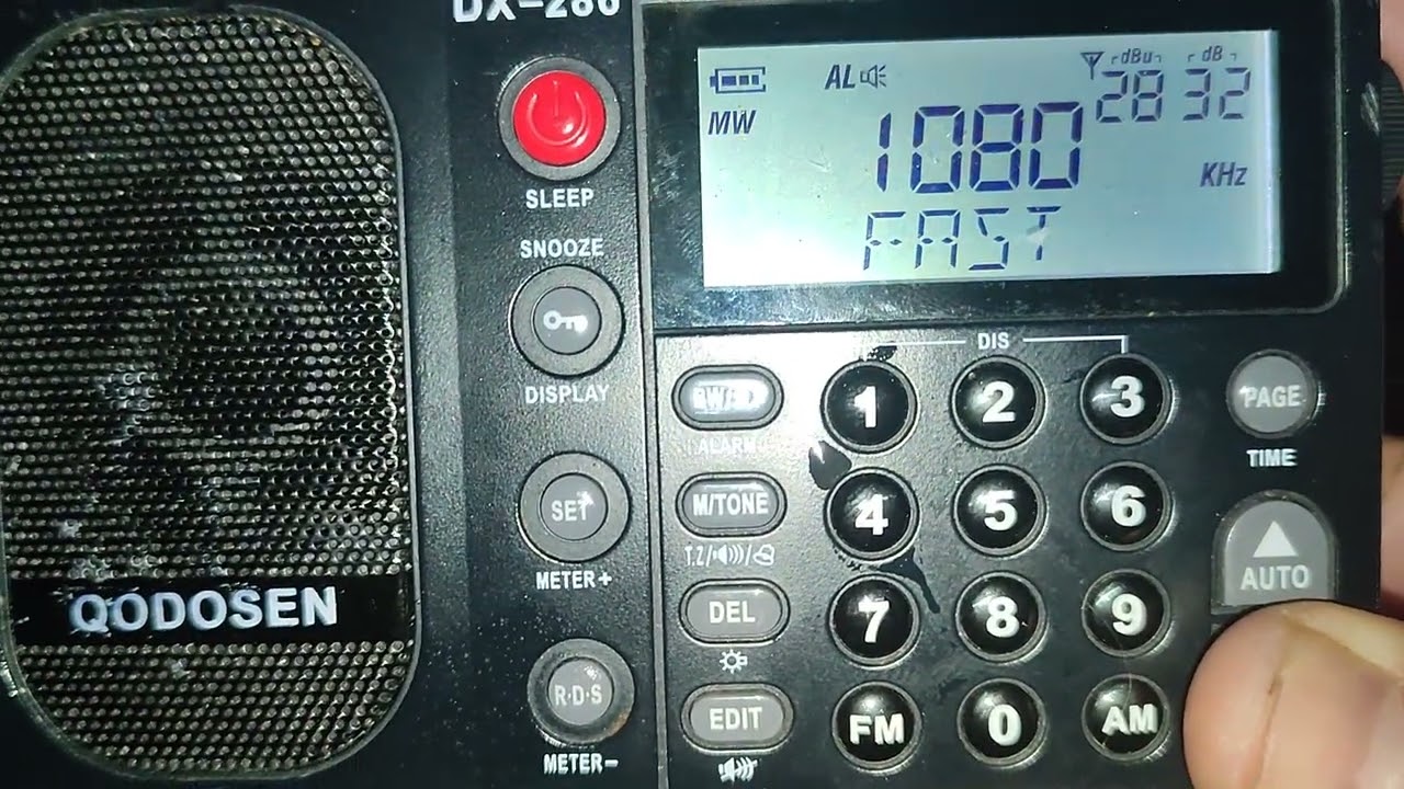 Night MW and LW radio bandscan Moscow Russia 