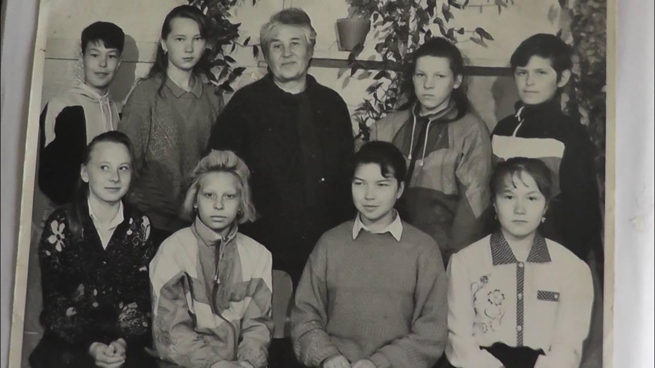История моей семьи. История семьи история школы. История в школе картинки. История семьи история школы. История школы кратко.