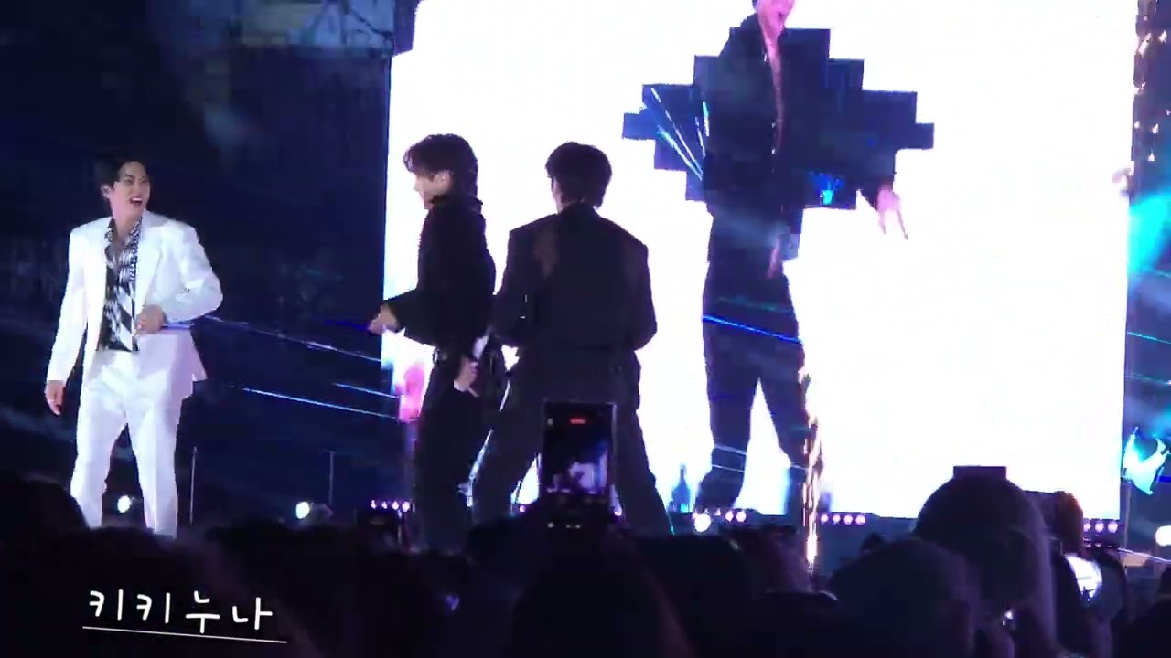 Run Seokjin Day 1 Super Tuna ft J-Hope, Jungkook 251031