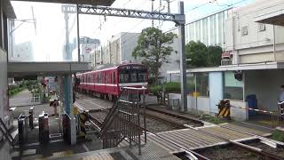 京急大師線　1500形1512F　81番列車　普通小島新田行　鈴木町駅 到着