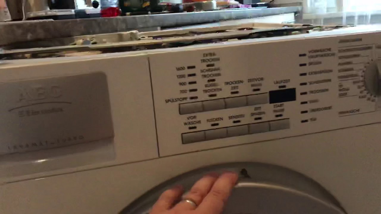 Aeg öko Lavamat 76730 Update Fehlerspeicher Reset AEG Lavamat Turbo Flußensieb ausbauen - YouTube