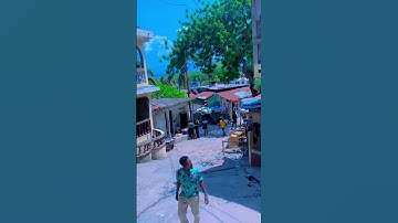 Thumbnail of Nou poze nou okap tèt frèt