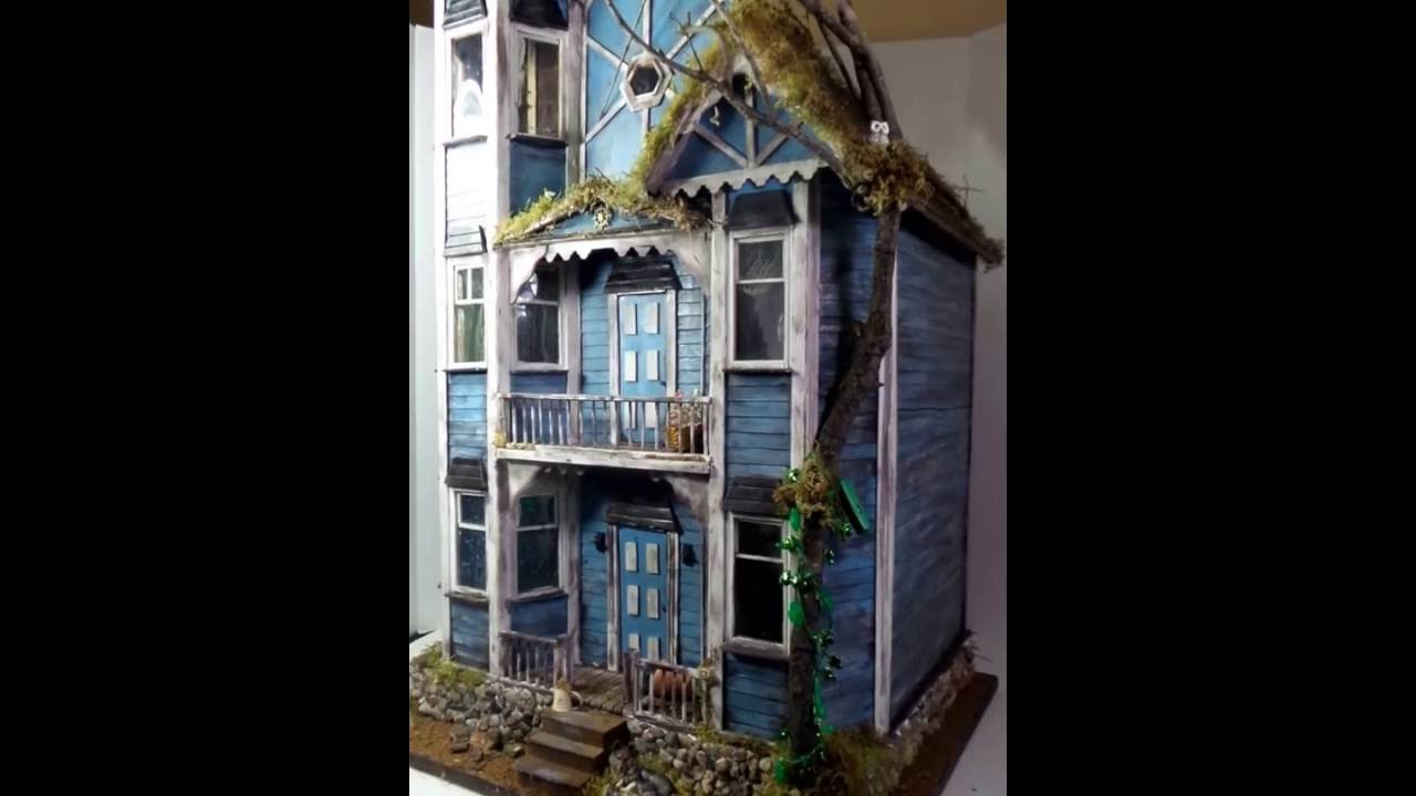 victorian miniature dollhouse