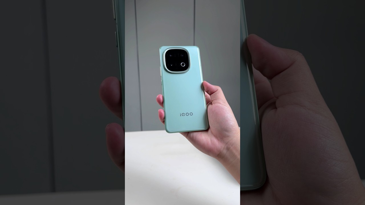 IQOO 13 Most Powerful Gaming Phone #Shorts