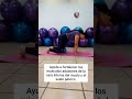 Rebote de pelota de pilates con rodillas #pilates #propiocepcion #pelota #fortalecimiento