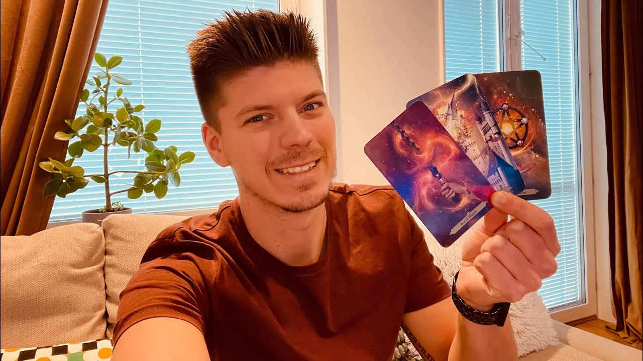 PISCES ♓︎ There’s Someone Who’s Obsessed With YOU Pisces!😳♥️ Couldn’t Handle Your Love!♥️ MARCH 2025