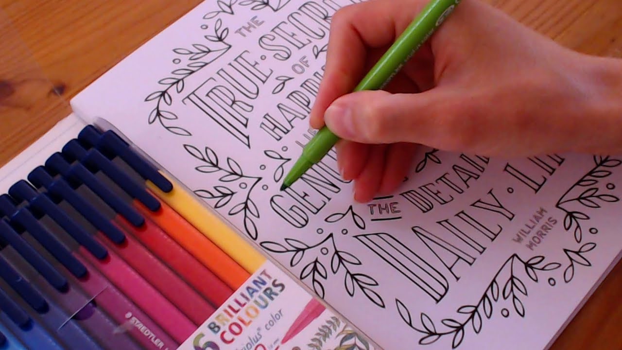 GEFLÜSTERTES AUSMALEN MIT DEM 