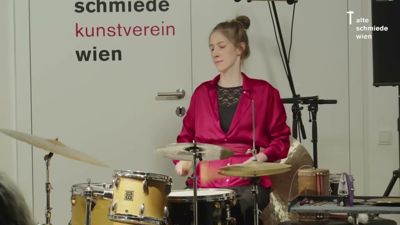 Beyond the Beat.  Judith Schwarz und Arthur Fussy