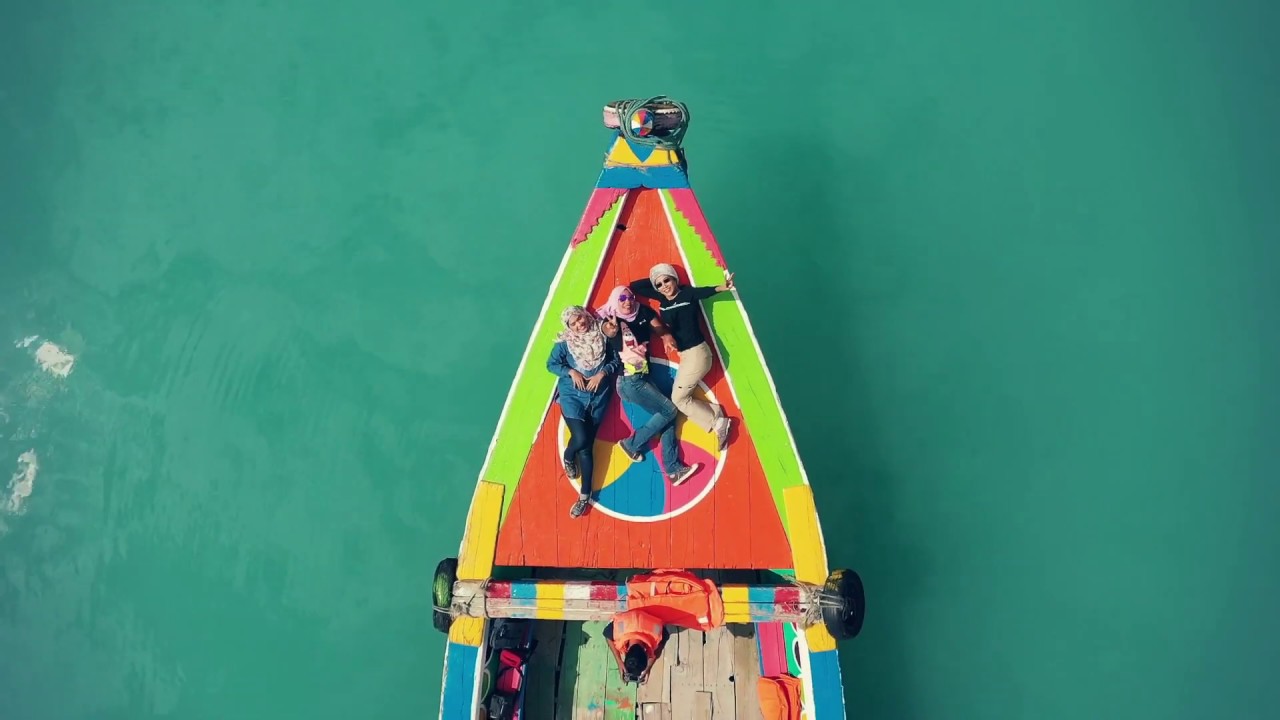 Summer in Pakistan with Malaysian Tourists