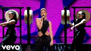 Shakira - Did It Again (Live at X-Factor) [FULL HD 1080p] Resimi