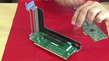 Lenovo ThinkSystem SR860 installing a PCIe riser card assembly