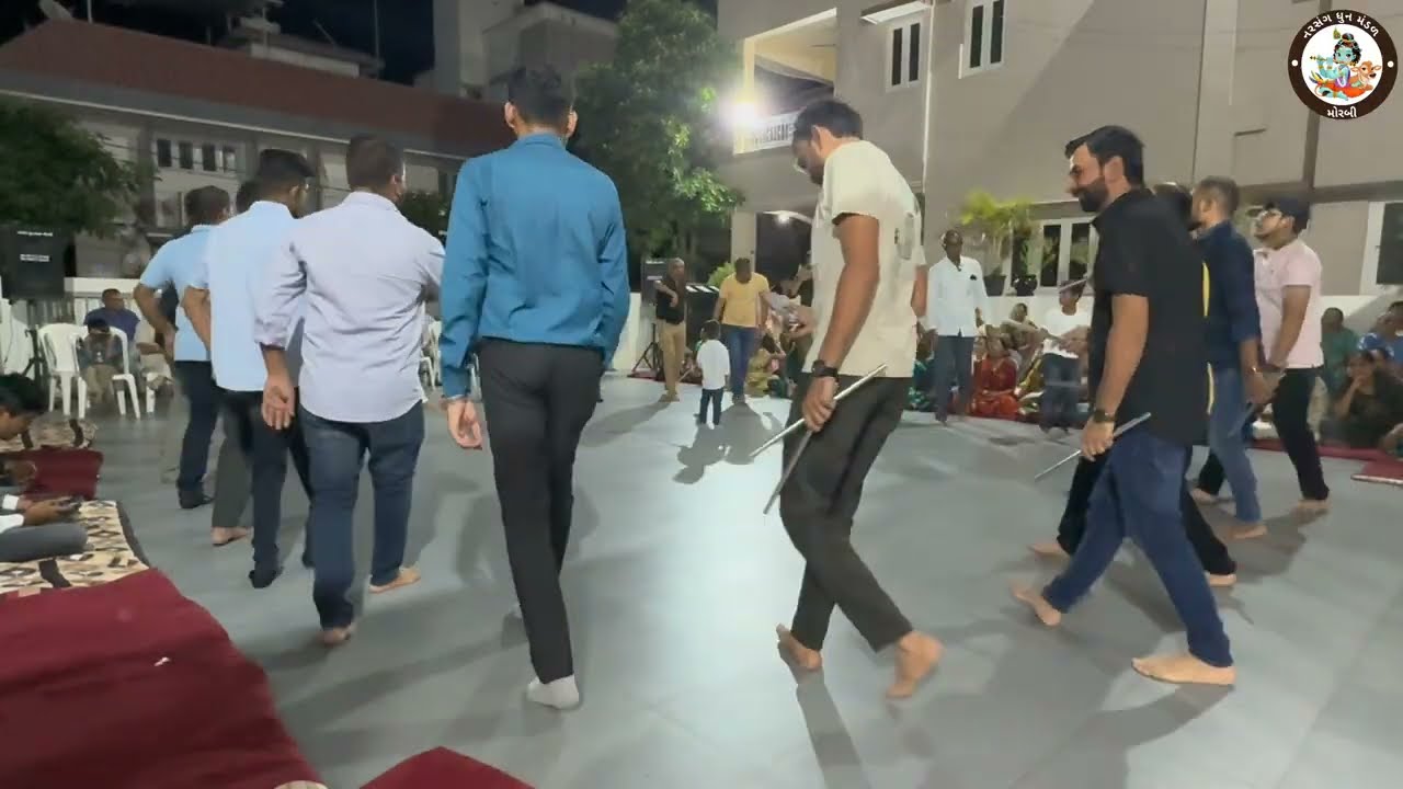 માધવ ક્યાં રે ખોવાણો મધુવનમાં રે || MADHAV KYA RE KHOVANO MADHUVANMA RE ||