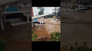 Heavy flooding near Giyon Hotel in Addis Ababa, Ethiopia screenshot 5