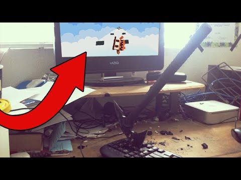 quebrando o teclado jogando esse jogo impossível | IMPOSSIBLE RUN