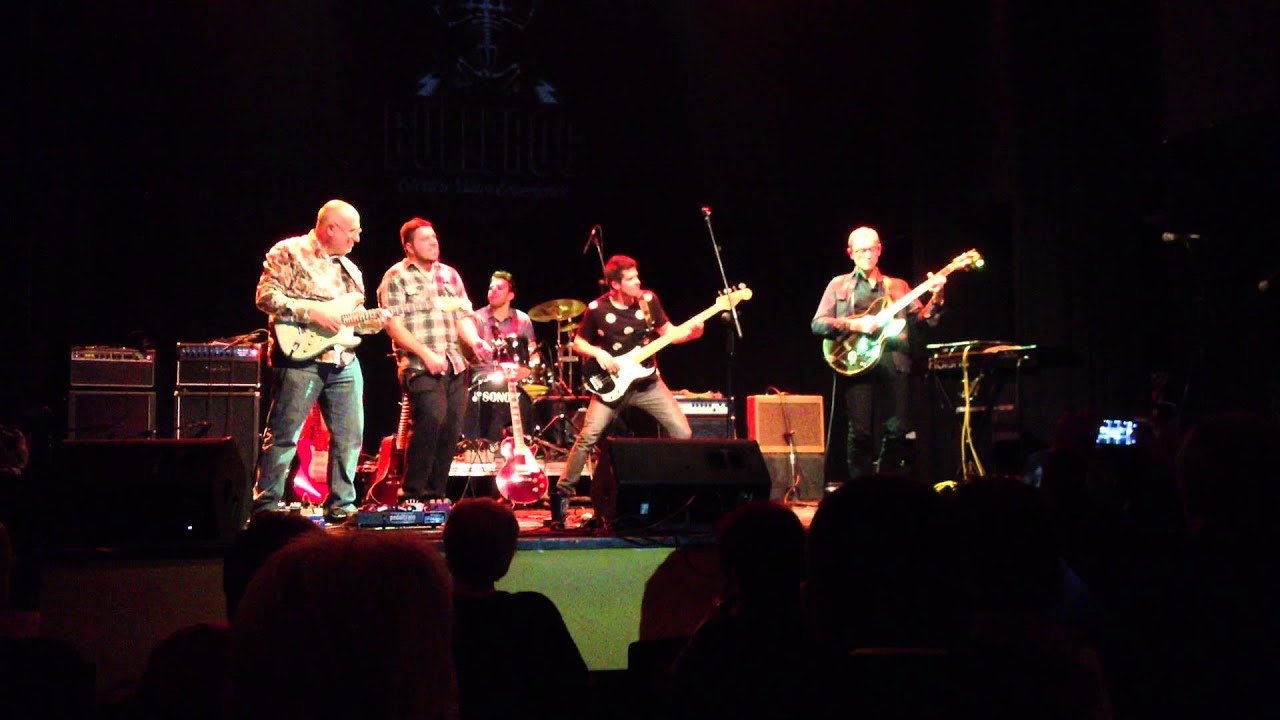 Every day I have the blues: BULLFROG & Amadeu Casas