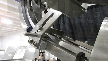 Automatic Capping Machine with Cap Feeder