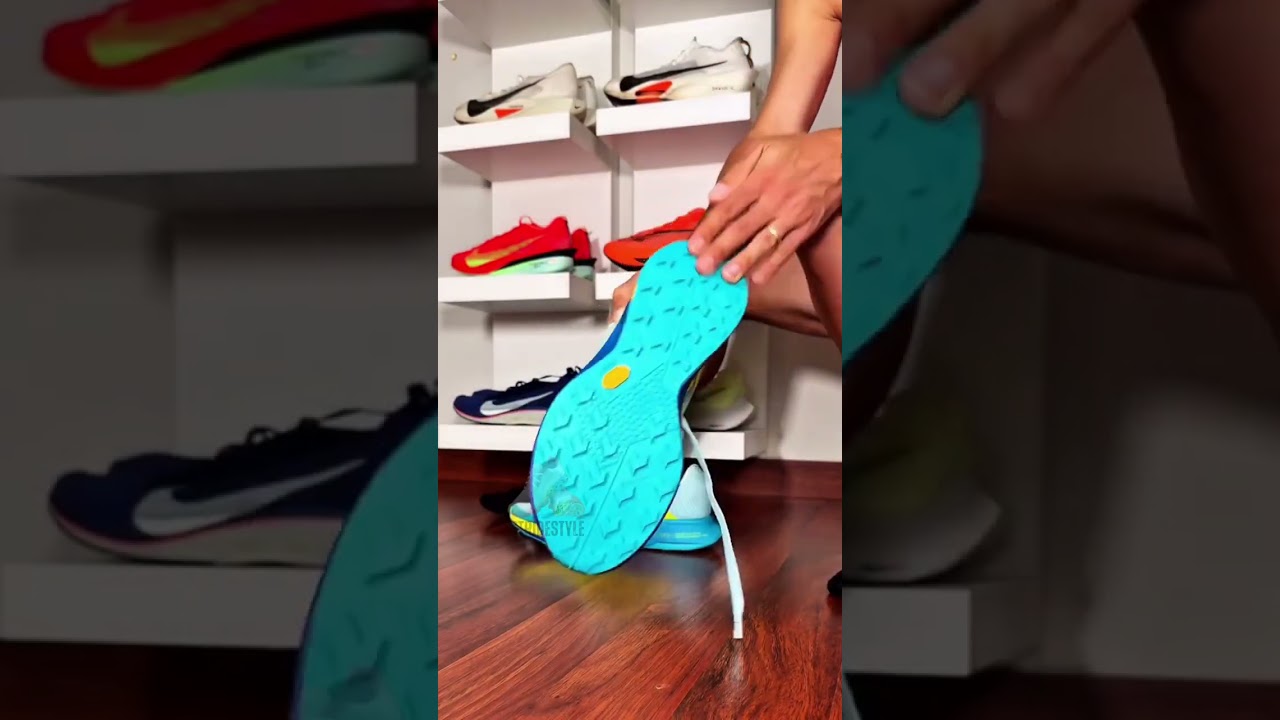 Nike Ultrafly Men's Trail-Racing Shoes 