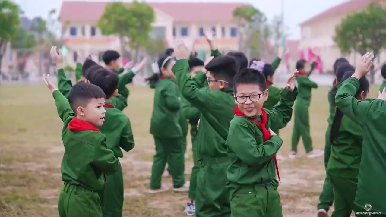 Trường Tiểu học Lê Mao - Khối 3,4 - Trải nghiệm một ngày làm chiến sĩ bộ đội