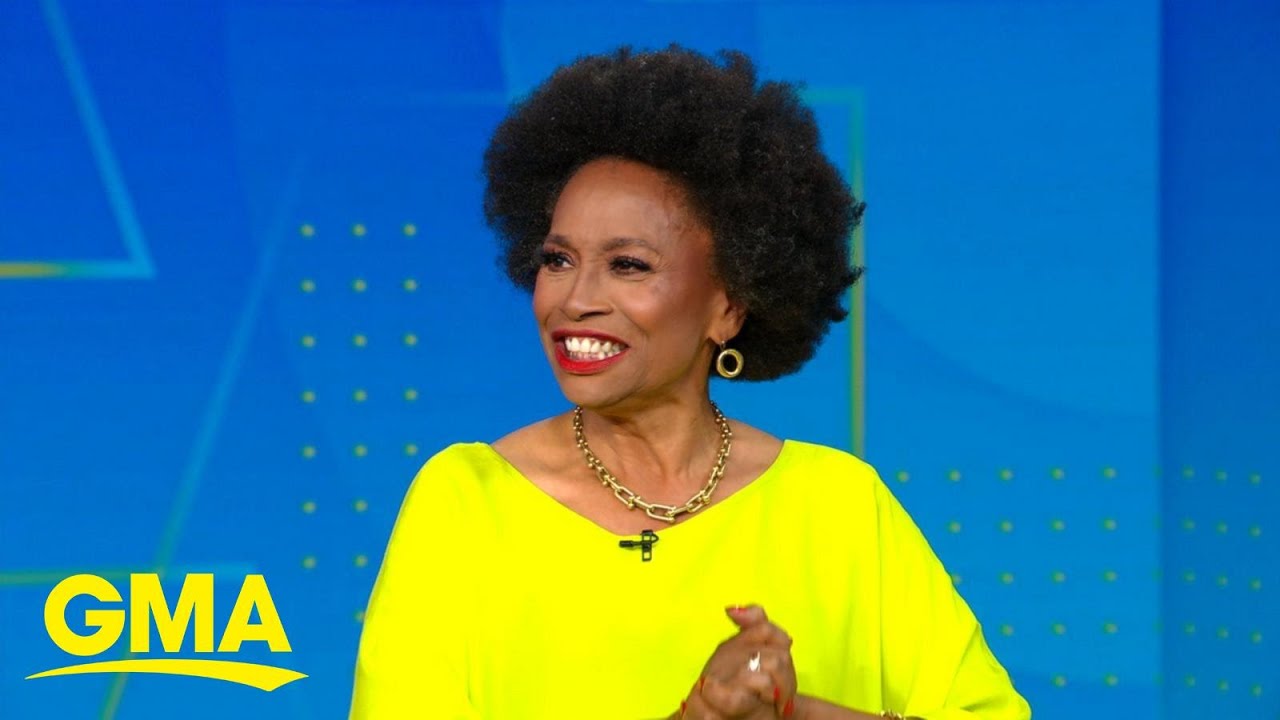 Jennifer Lewis new book: 'Walking in My Joy'