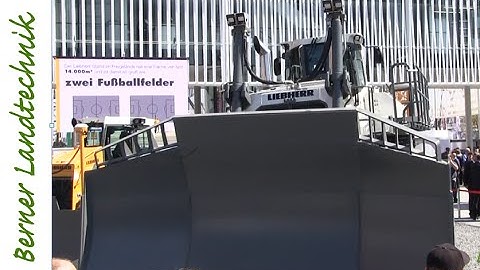 Liebherr PR776 bulldozer demo | BAUMA munich