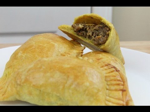 How to Make Jamaican Patties: Turkey/Chicken