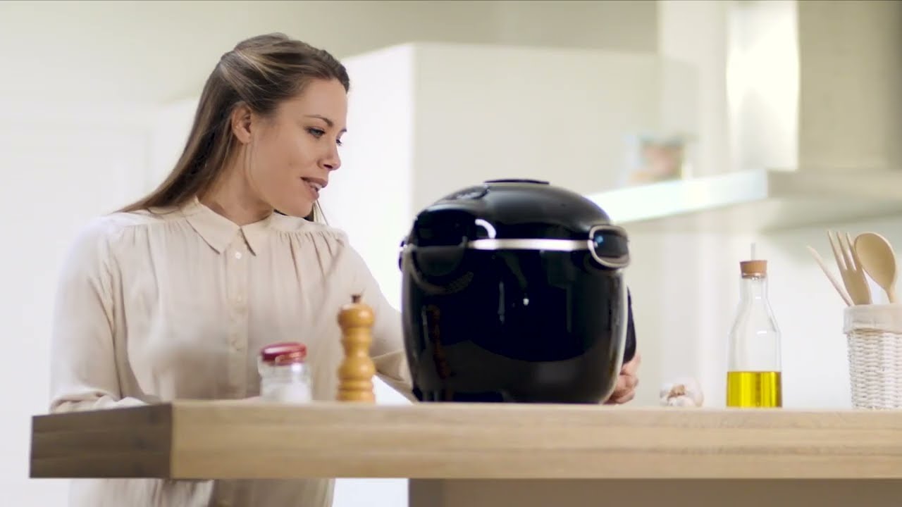 Moulinex Connect Multicooker, intelligent, hoge druk, weegschaal en vorm, incl. 6 l, 200 recepten, 6 kookmodi, stapsgewijze handleiding, app Mon Cookeo CE859800, 6 liter, zwart