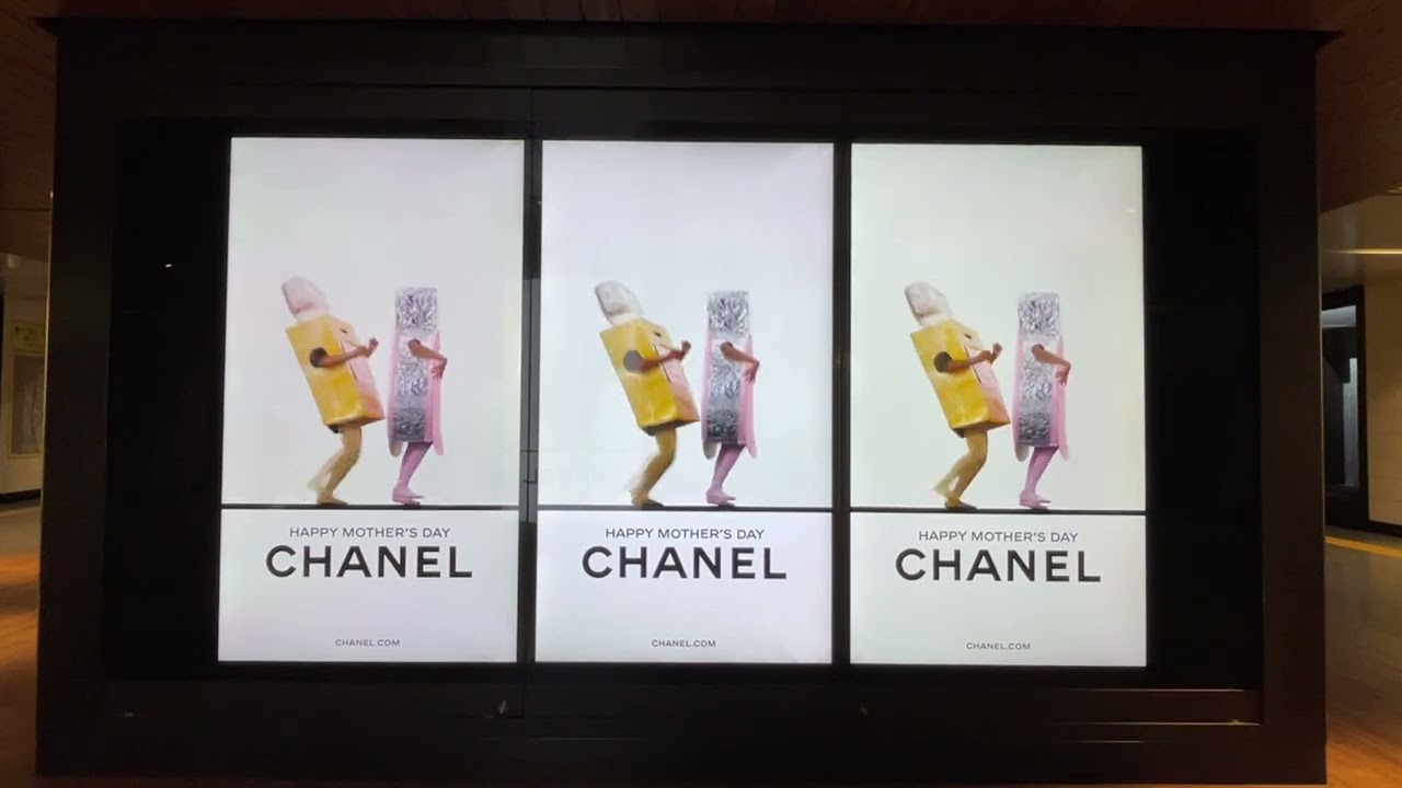 CHANEL「Happy mother's day」 母の日のギフト広告で渋谷駅や銀座駅を