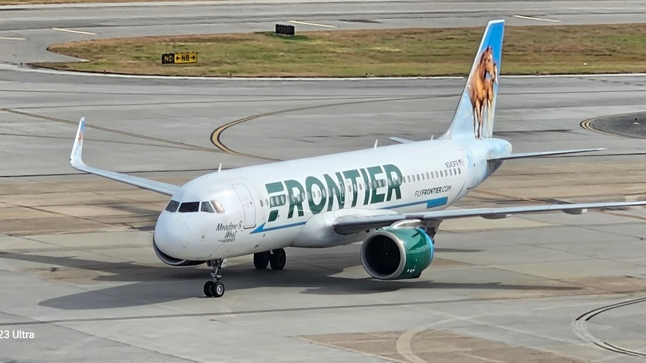 frontier airline landing in Houston tx IAH YouTube