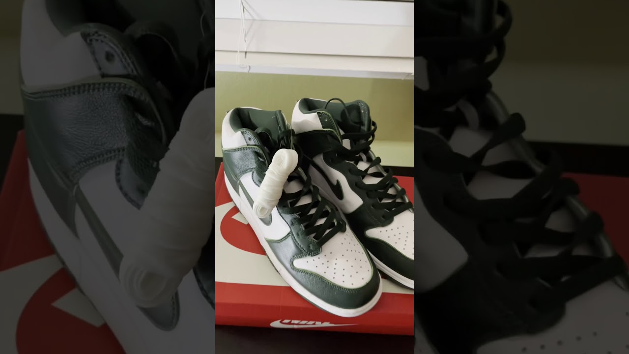 Nike Dunk High SP "Spartan Green" locos por los sneakers 