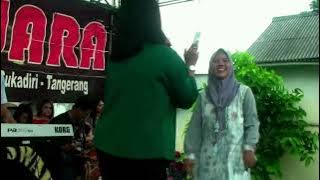 AGITA SWARA - SESAL -  DELLA ADELIA