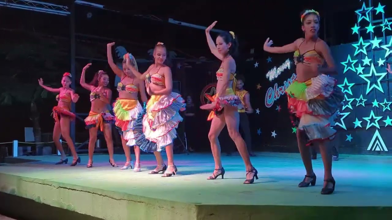 Cuban Christmas Dancing Show 6