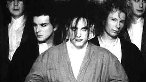 the cure vs the smiths/morrissey