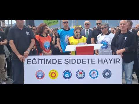 MARMARİS'TE EĞİTİMCİLER ŞİDDETİ PROTESTO ETTİ