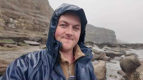 A Rainy Day at Hawsker Bottoms… and Some Incredible Fossil Finds!