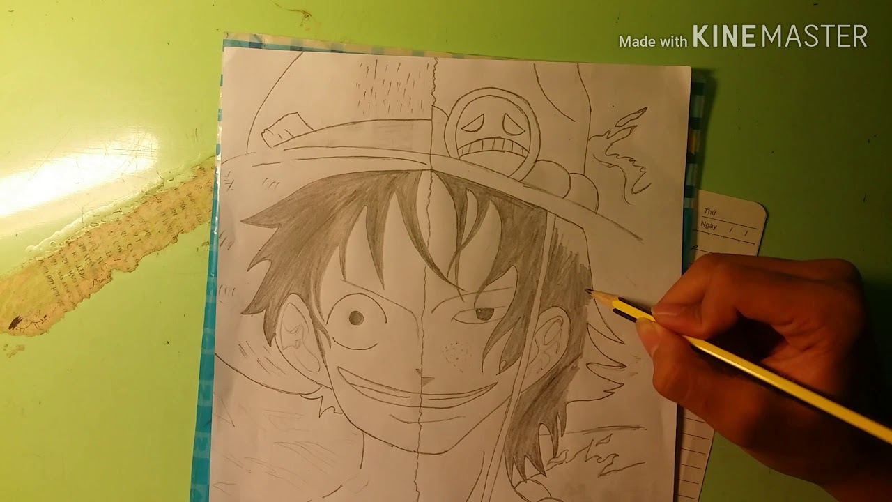 Bức tranh Vẽ Luffy và Ace sẽ khiến cho bất kỳ fan của One Piece nào cũng cảm thấy thú vị và hấp dẫn. Nét vẽ riêng của họa sĩ đã tạo ra một hình ảnh đầy sáng tạo về hai anh hùng đáng yêu. Hãy đến và xem tác phẩm nghệ thuật đầy cảm xúc này.