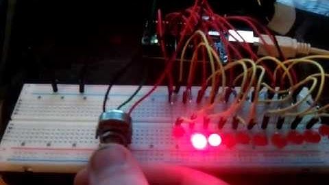 Arduino Uno K.I.T.T car style led light chasing effect