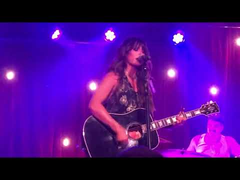 Ella Langley - girl who drank wine